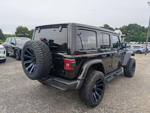 Black Clearcoat 2021 Jeep Wrangler Unlimited 4xe Rubicon