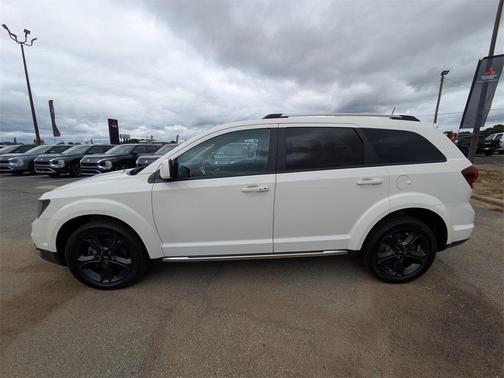 2020 Dodge Journey Crossroad