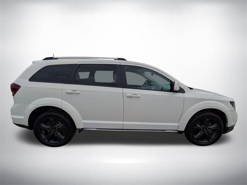 2020 Dodge Journey Crossroad