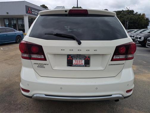 2020 Dodge Journey Crossroad