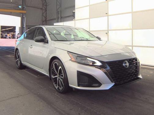 2024 Nissan Altima SR FWD