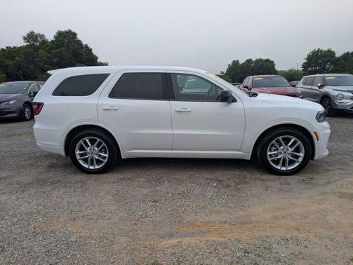 White Knuckle Clearcoat 2023 Dodge Durango GT RWD