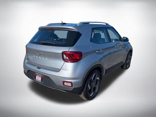 Shimmering Silver 2025 Hyundai VENUE SEL