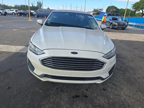 2020 Ford Fusion Hybrid SE