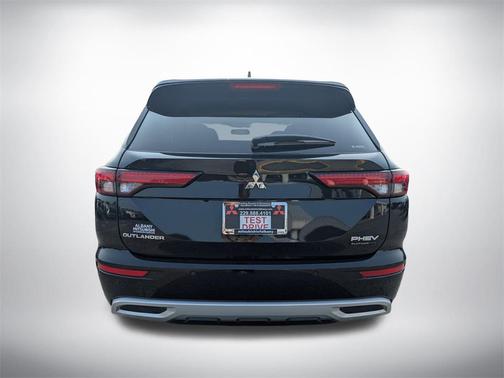 2025 Mitsubishi Outlander PHEV SEL
