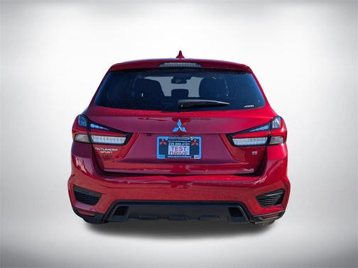 2024 Mitsubishi Outlander Sport SE