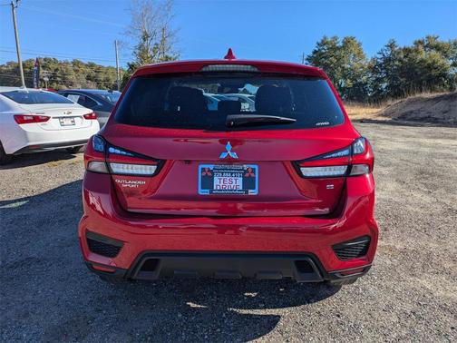 2024 Mitsubishi Outlander Sport SE