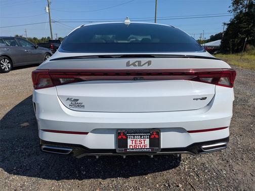2022 Kia K5 GT-Line