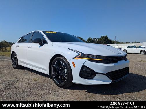 2022 Kia K5 GT-Line