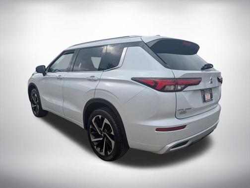 2022 Mitsubishi Outlander SEL 2.5 2WD