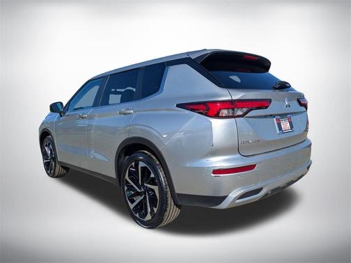 2024 Mitsubishi Outlander SE 2.5 2WD