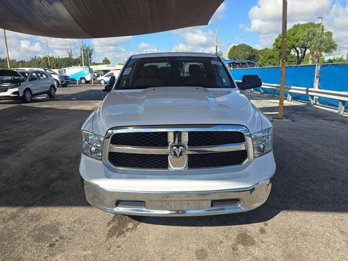 2023 RAM 1500 Classic SLT