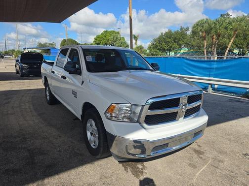 2023 RAM 1500 Classic SLT
