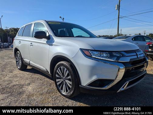 2020 Mitsubishi Outlander ES
