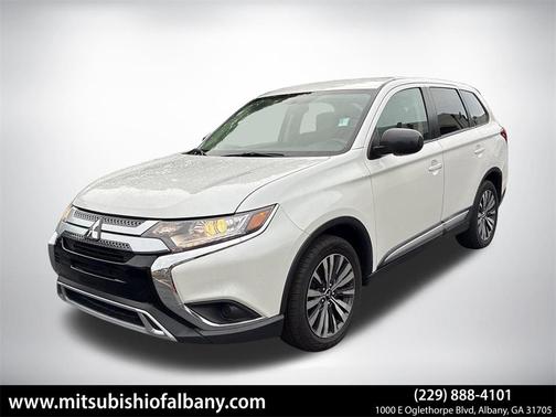 2020 Mitsubishi Outlander ES