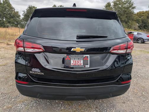 2023 Chevrolet Equinox LS