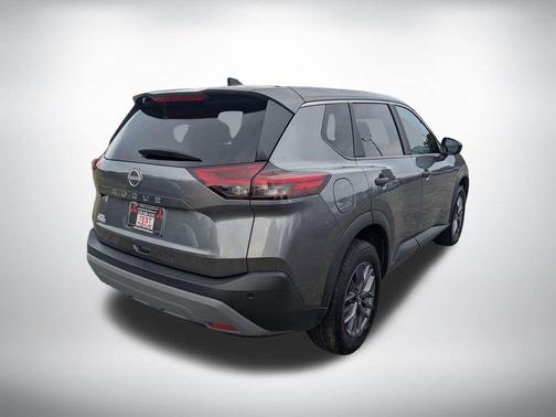 Gun Metallic 2023 Nissan Rogue S