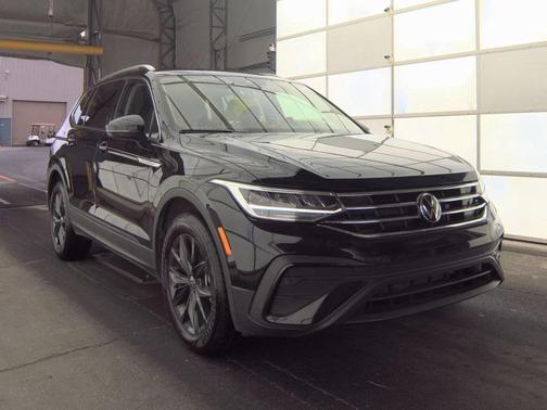2024 Volkswagen Tiguan 2.0T Wolfsburg Edition