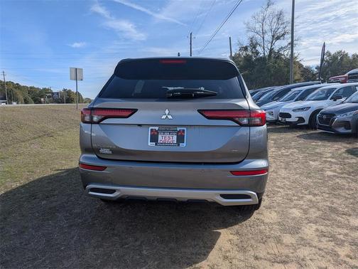 2024 Mitsubishi Outlander SE 2.5 2WD