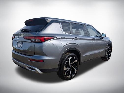 2024 Mitsubishi Outlander SE 2.5 2WD