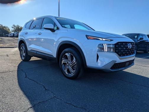 2023 Hyundai SANTA FE SE