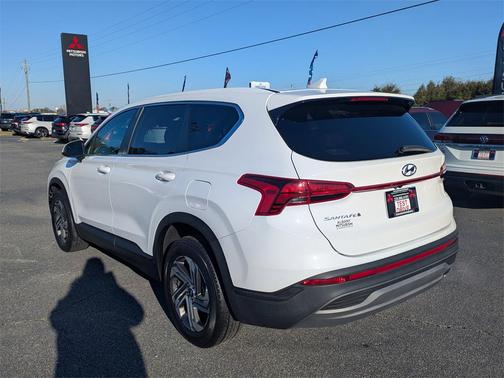 2023 Hyundai SANTA FE SE