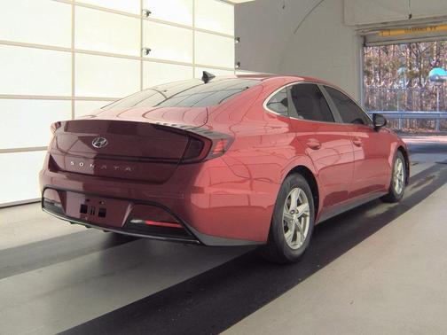 2021 Hyundai SONATA SE