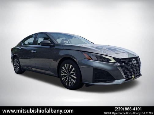 Gun Metallic 2025 Nissan Altima 2.5 SV