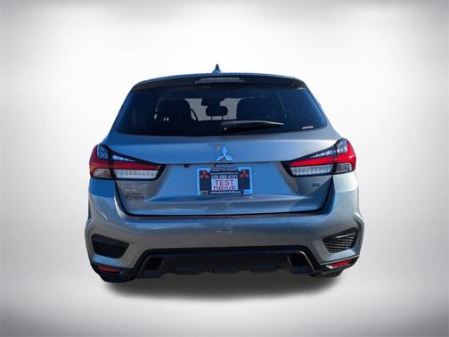 2024 Mitsubishi Outlander Sport SE