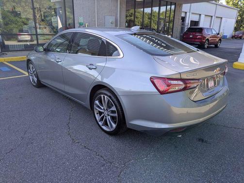 Sterling Gray Metallic 2024 Chevrolet Malibu FWD 2LT