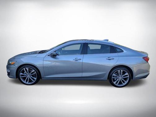 Sterling Gray Metallic 2024 Chevrolet Malibu FWD 2LT