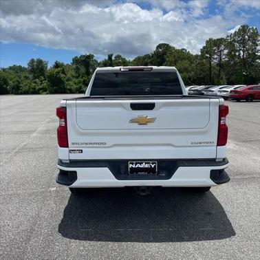 2022 Chevrolet Silverado 1500 Custom