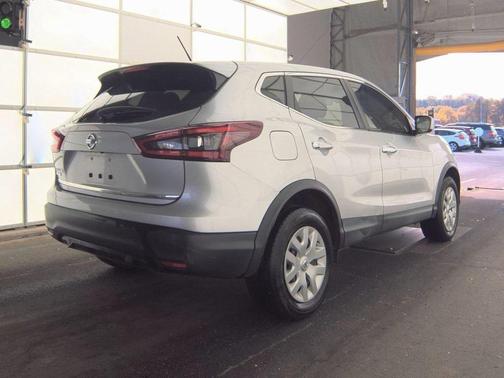 2020 Nissan Rogue Sport S