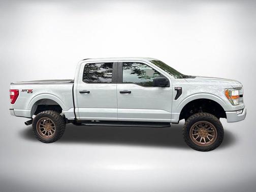 Space White Metallic 2021 Ford F-150 XL