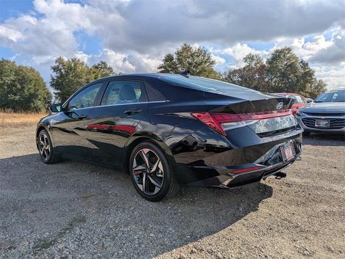 2023 Hyundai ELANTRA HEV Limited