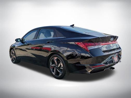 2023 Hyundai ELANTRA HEV Limited