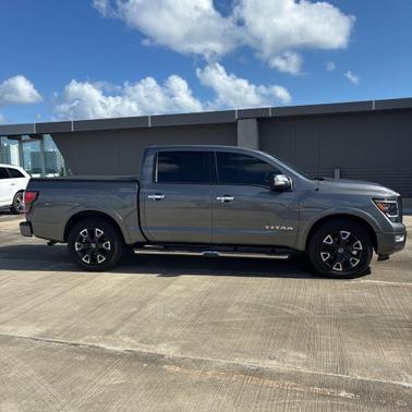 2021 Nissan Titan Platinum Reserve