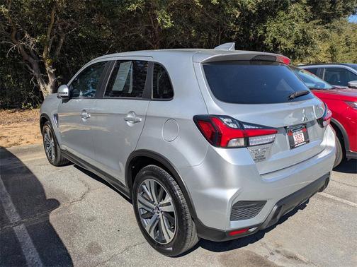 2024 Mitsubishi Outlander Sport SE