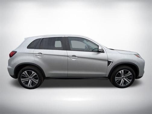 2024 Mitsubishi Outlander Sport SE