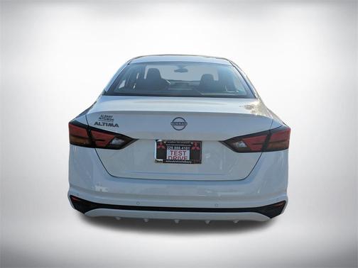 2024 Nissan Altima S FWD