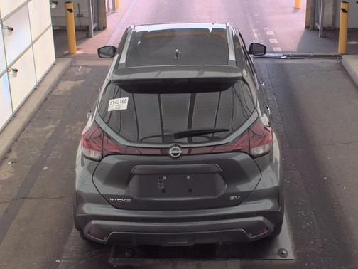 2022 Nissan Kicks SV