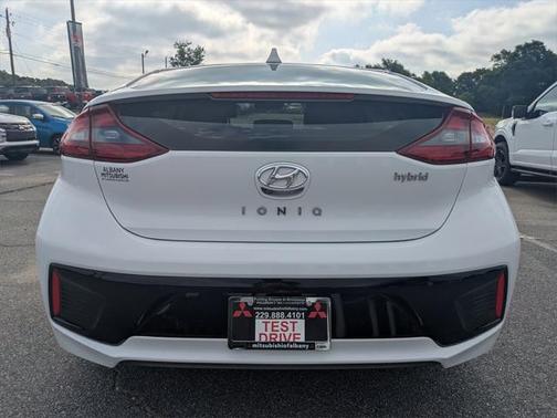 2019 Hyundai IONIQ Hybrid SEL