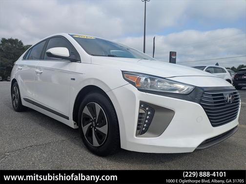 2019 Hyundai IONIQ Hybrid SEL