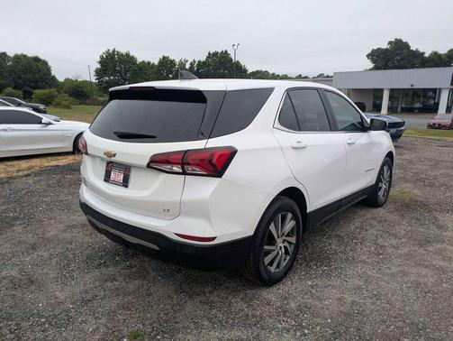 Summit White 2024 Chevrolet Equinox 1LT