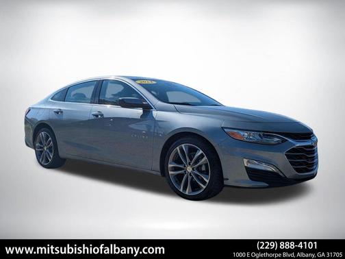 Sterling Gray Metallic 2024 Chevrolet Malibu FWD 2LT