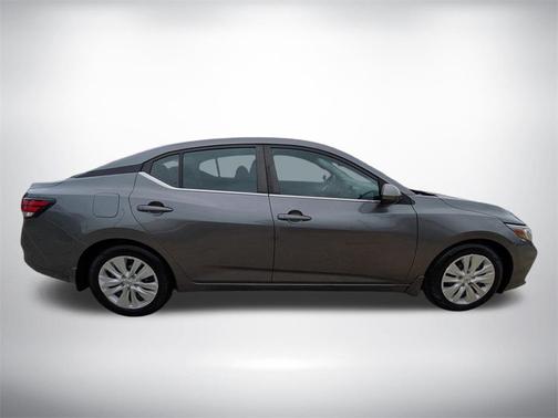 2022 Nissan Sentra S