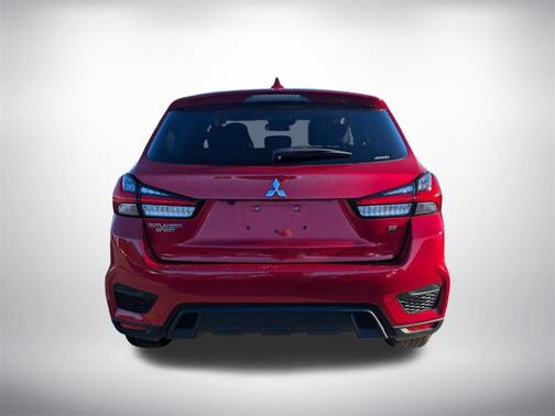 2024 Mitsubishi Outlander Sport SE