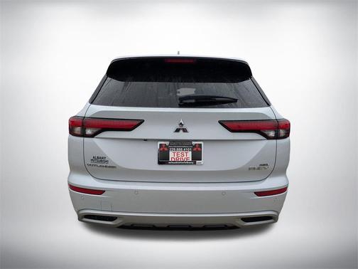 2024 Mitsubishi Outlander PHEV SEL