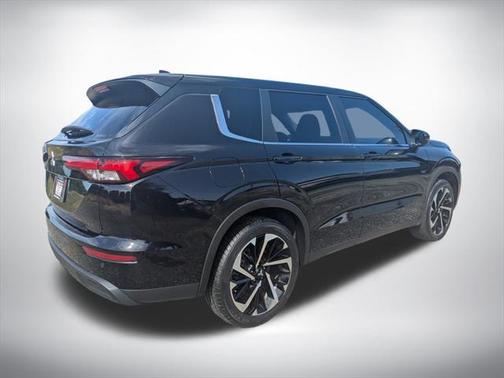 2022 Mitsubishi Outlander ES 2.5 S-AWC