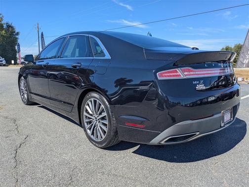 2020 Lincoln MKZ Standard
